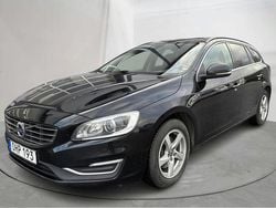 Svart Begagnad 2017 Volvo V60 Business Edition Kombi | 119 800 kr (Superpris)