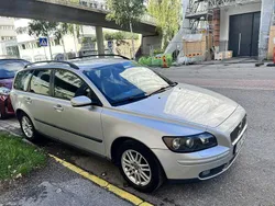 Grå Begagnad 2006 Volvo V50 Kinetic Kombi | 13 900 kr (Bra pris)