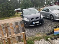 Grå Begagnad 2013 Ford Grand C-Max Titanium Minibuss | 25 000 kr