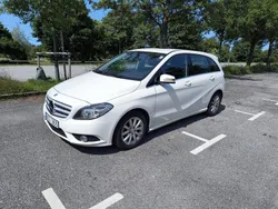 Vit Begagnad 2013 Mercedes B180 Minibuss | 64 900 kr (Superpris)