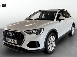 Vit Begagnad 2022 Audi Q3 Proline SUV | 334 900 kr (Marknadspris)