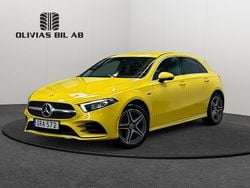 Gul Begagnad 2021 Mercedes A250 AMG Halvkombi | 269 400 kr (Bra pris)