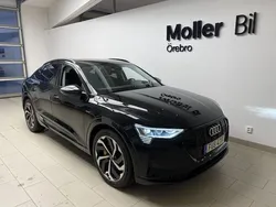 Svart Begagnad 2021 Audi e-tron Sportback Advanced Plus SUV | 399 000 kr (Marknadspris)