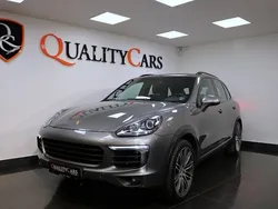 Mörkgrå (grå) Begagnad 2015 Porsche Cayenne S SUV | 349 000 kr