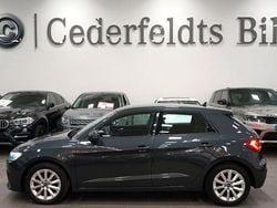 Grå Begagnad 2021 Audi A1 Sportback Halvkombi | 199 800 kr (Marknadspris)