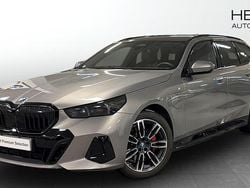 Begagnad 2024 BMW 530e M Sport Kombi | 698 700 kr