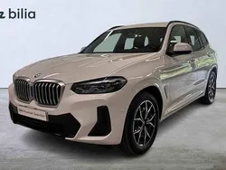 Vit Begagnad 2022 BMW X3 SUV | 489 900 kr