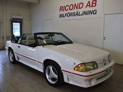 Vit Begagnad 1987 Ford Mustang GT Convertible Cab | 109 900 kr
