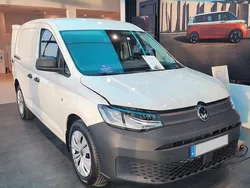 Vit (candyvit) Ny 2025 VW Caddy Minibuss | 520 000 kr