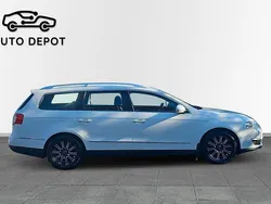 Vit Begagnad 2010 VW Passat Sportline Kombi | 32 000 kr (Lite dyr)