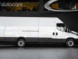 Vit Begagnad 2023 Iveco Daily Van | 448 750 kr (Lite dyr)