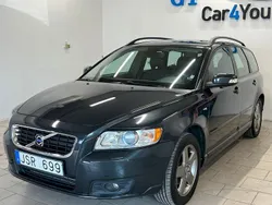 Grå Begagnad 2009 Volvo V50 Momentum Kombi | 64 500 kr (Marknadspris)