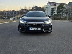 Svart Begagnad 2018 Honda Civic Halvkombi | 170 000 kr (Superpris)