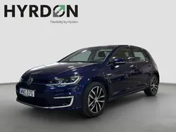 Blå Begagnad 2019 VW e-Golf Halvkombi | 179 000 kr (Marknadspris)
