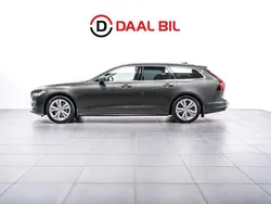 Mörkgrå Begagnad 2021 Volvo V90 Momentum Kombi | 289 700 kr (Bra pris)