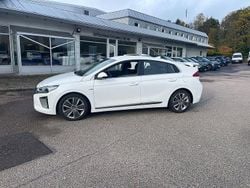 Vit Begagnad 2016 Hyundai Ioniq Eco Sedan | 129 900 kr (Marknadspris)