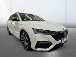 Vit Begagnad 2021 Skoda Octavia Comfort Kombi | 249 900 kr (Dyr)