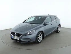 Grå Begagnad 2015 Volvo V40 Momentum Kombi | 157 000 kr (Marknadspris)