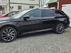 Brun Begagnad 2017 Skoda Superb Kombi | 175 000 kr (Bra pris)