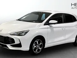Vit (white) Ny 2024 MG MG3 Luxury Halvkombi | 269 990 kr (Marknadspris)
