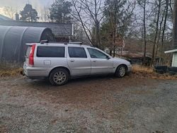 Begagnad 2005 Volvo V70 Kombi | 15 000 kr (Bra pris)