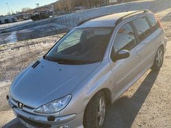 Begagnad 2004 Peugeot 206 Kombi | 22 000 kr (Marknadspris)