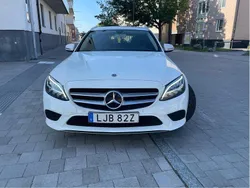 Vit Begagnad 2019 Mercedes C200 Avantgarde Kombi | 214 900 kr (Bra pris)