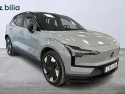 Grå Begagnad 2024 Volvo EX30 Performance SUV | 419 000 kr (Marknadspris)