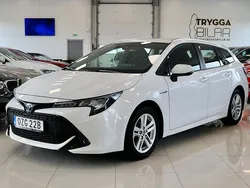 Vit Begagnad 2020 Toyota Corolla Kombi | 239 000 kr (Bra pris)