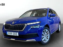 Blå Begagnad 2022 Skoda Kamiq Style SUV | 249 900 kr (Marknadspris)