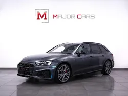 Grå Begagnad 2022 Audi A4 Competition Kombi | 389 900 kr (Bra pris)