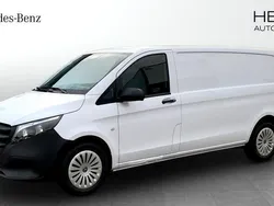 Vit Ny 2024 Mercedes Vito Minibuss | 429 000 kr
