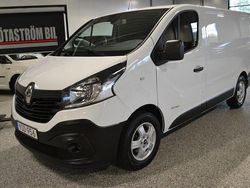 Vit (vit metallic) Begagnad 2018 Renault Trafic Van | 145 000 kr (Bra pris)