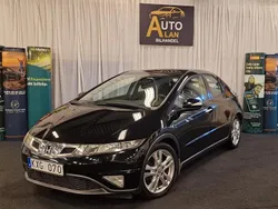 Svart Begagnad 2010 Honda Civic Sport Halvkombi | 83 900 kr (Lite dyr)