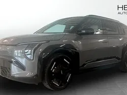 Grå (grey) Begagnad 2025 Kia EV3 GT-Line SUV | 589 300 kr