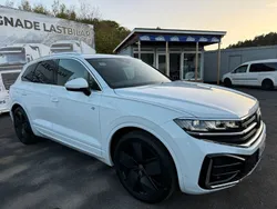 Vit Begagnad 2024 VW Touareg R-line SUV | 798 750 kr (Bra pris)
