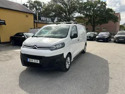 Vit Begagnad 2017 Citroën Jumpy Minibuss | 114 000 kr (Marknadspris)