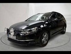 Svart Begagnad 2020 VW Golf VIII Kombi | 129 900 kr (Superpris)