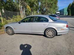 Grå Begagnad 2002 Jaguar S-Type S Sedan | 22 500 kr (Marknadspris)