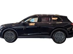 Svart Begagnad 2024 VW Tiguan Life SUV | 360 000 kr (Lite dyr)