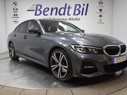 Grå Begagnad 2019 BMW 330 M Sport Sedan | 319 800 kr (Marknadspris)