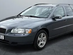 Grå Begagnad 2006 Volvo V70 Kombi | 49 900 kr