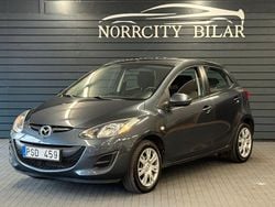Grå Begagnad 2011 Mazda 2 Halvkombi | 42 800 kr (Marknadspris)