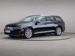 Svart Begagnad 2020 VW Passat GTE Kombi | 215 000 kr (Bra pris)