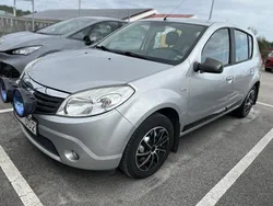 Silver Begagnad 2011 Dacia Sandero Halvkombi | 39 000 kr