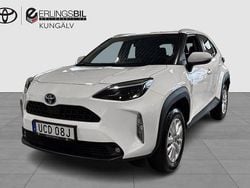 Vit Begagnad 2022 Toyota Yaris Hybrid Active SUV | 259 900 kr (Bra pris)