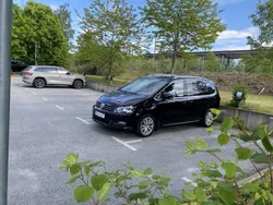 VW Sharan
