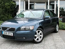 Blå Begagnad 2005 Volvo S40 Kinetic Sedan | 47 900 kr (Dyr)