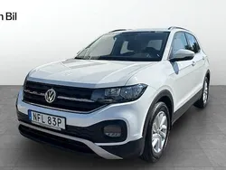 Vit (pure white) Begagnad 2020 VW T-Cross Life SUV | 159 900 kr (Marknadspris)