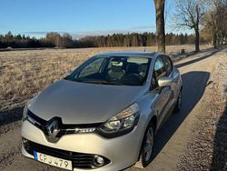 Begagnad 2014 Renault Clio IV Halvkombi | 55 000 kr (Marknadspris)